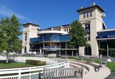 Restaurant panoramique de l&rsquo;Hippodrome de Chantilly
