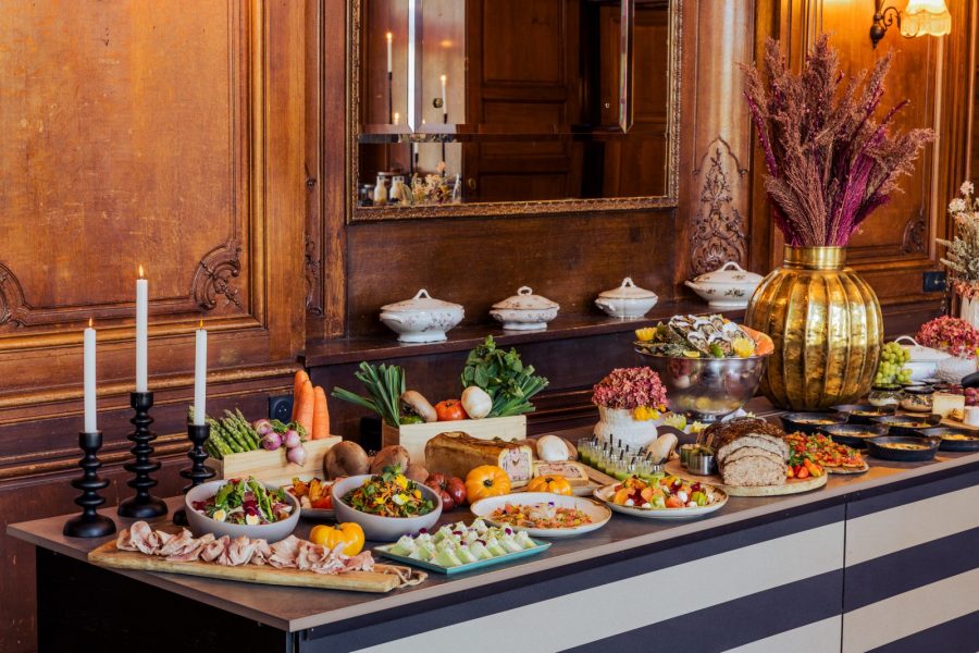 Bar et restaurant – Château Jeanne & The Forest